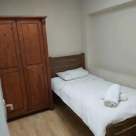 Дом отдыха Riverview House - Кэрсивин